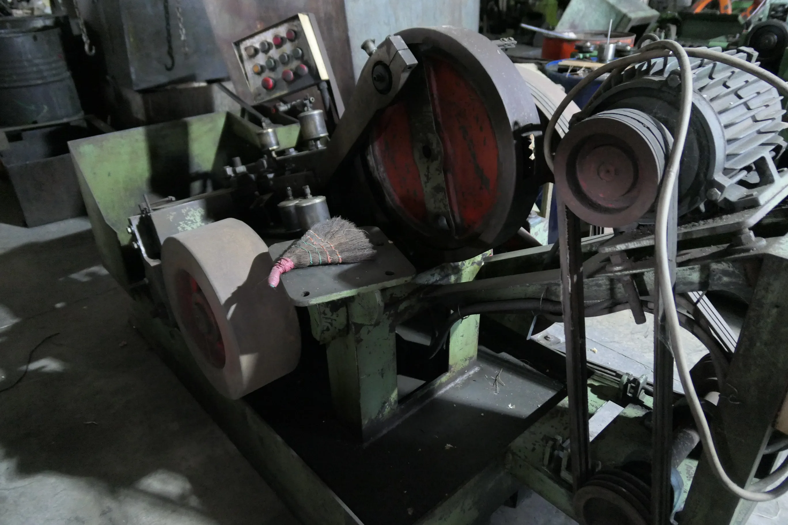 Thread Rolling Machine-Flat Type  M10*150L,牙板式搓牙機  M10*150長
