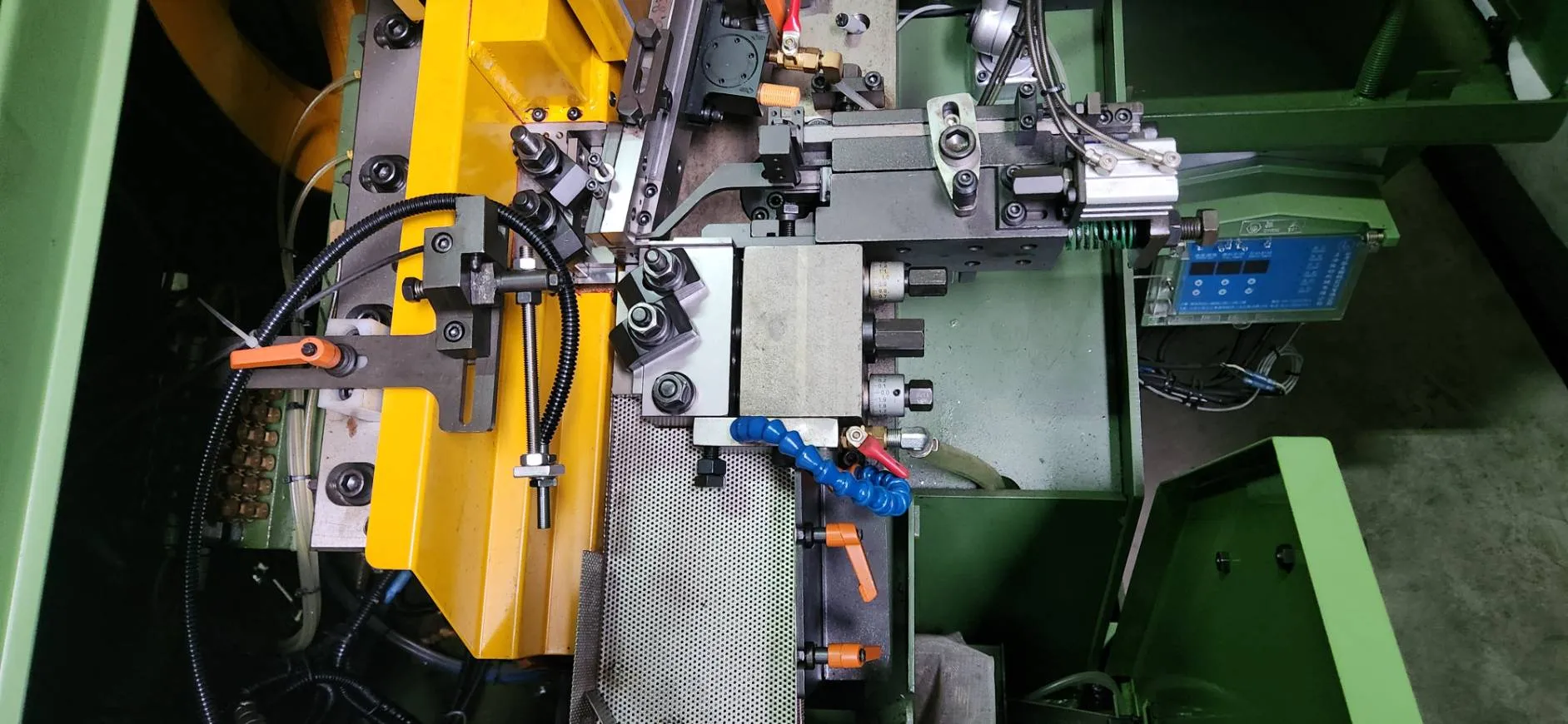 Thread Rolling Machine - Flat Type JC05-38L M5x38L,牙版式搓牙機 JC05-38L M5*38長